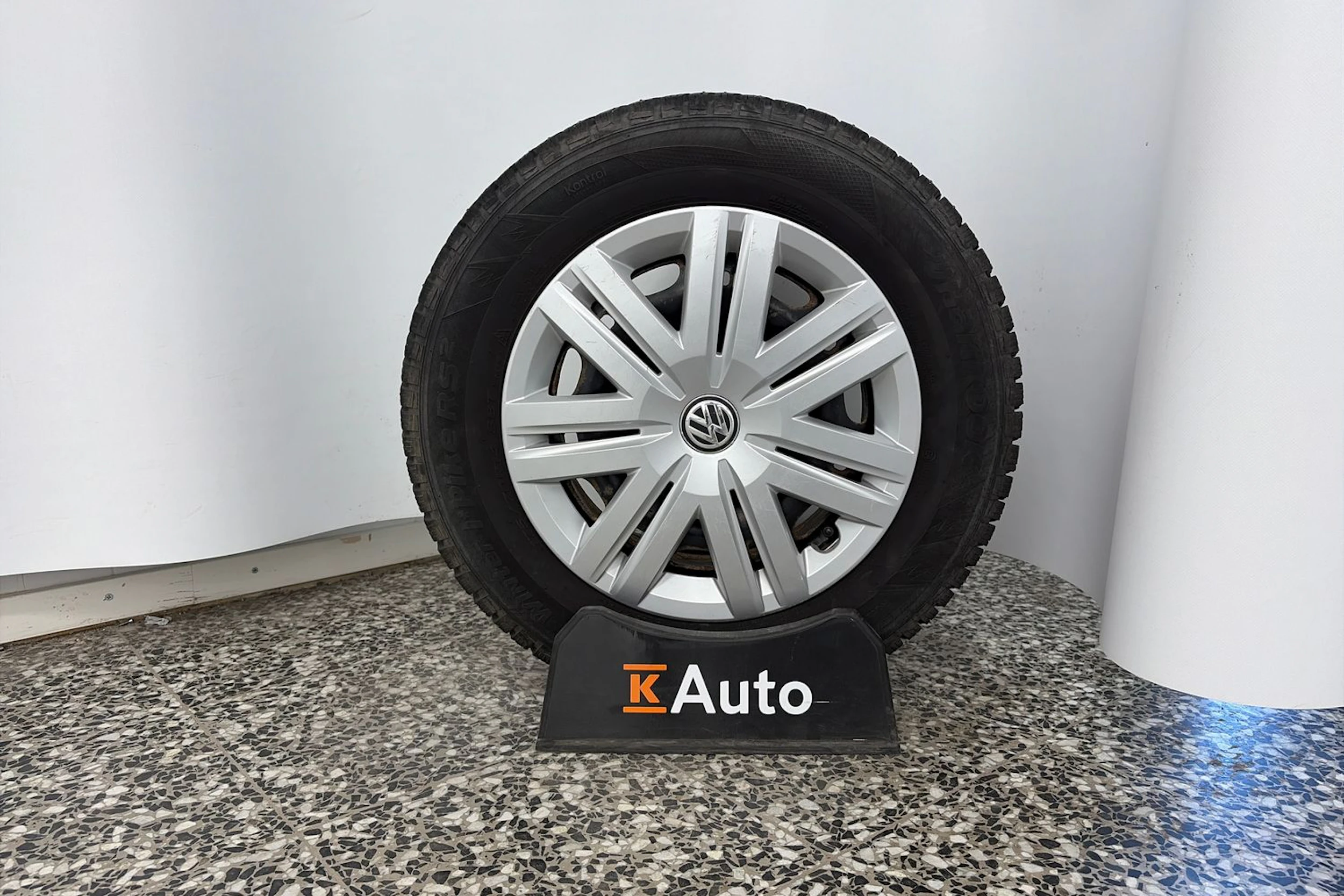 met. harmaa Volkswagen Polo 2016 kuva 10.