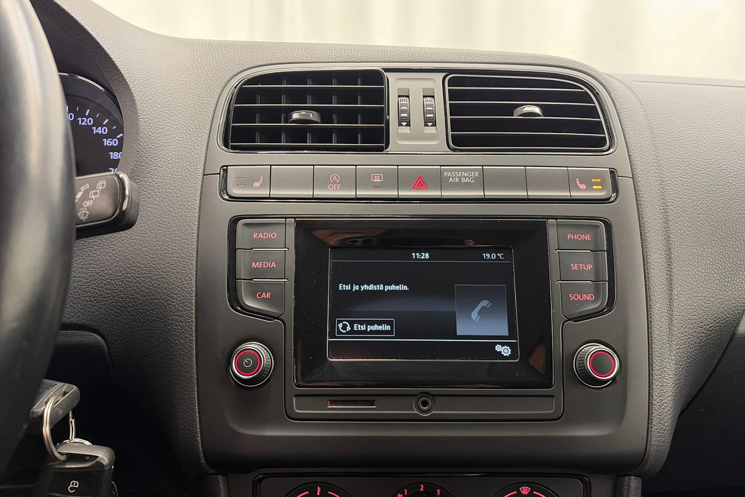 met. harmaa Volkswagen Polo 2016 kuva 15.
