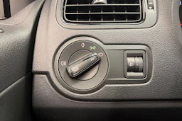 met. harmaa Volkswagen Polo 2016 kuva 18.