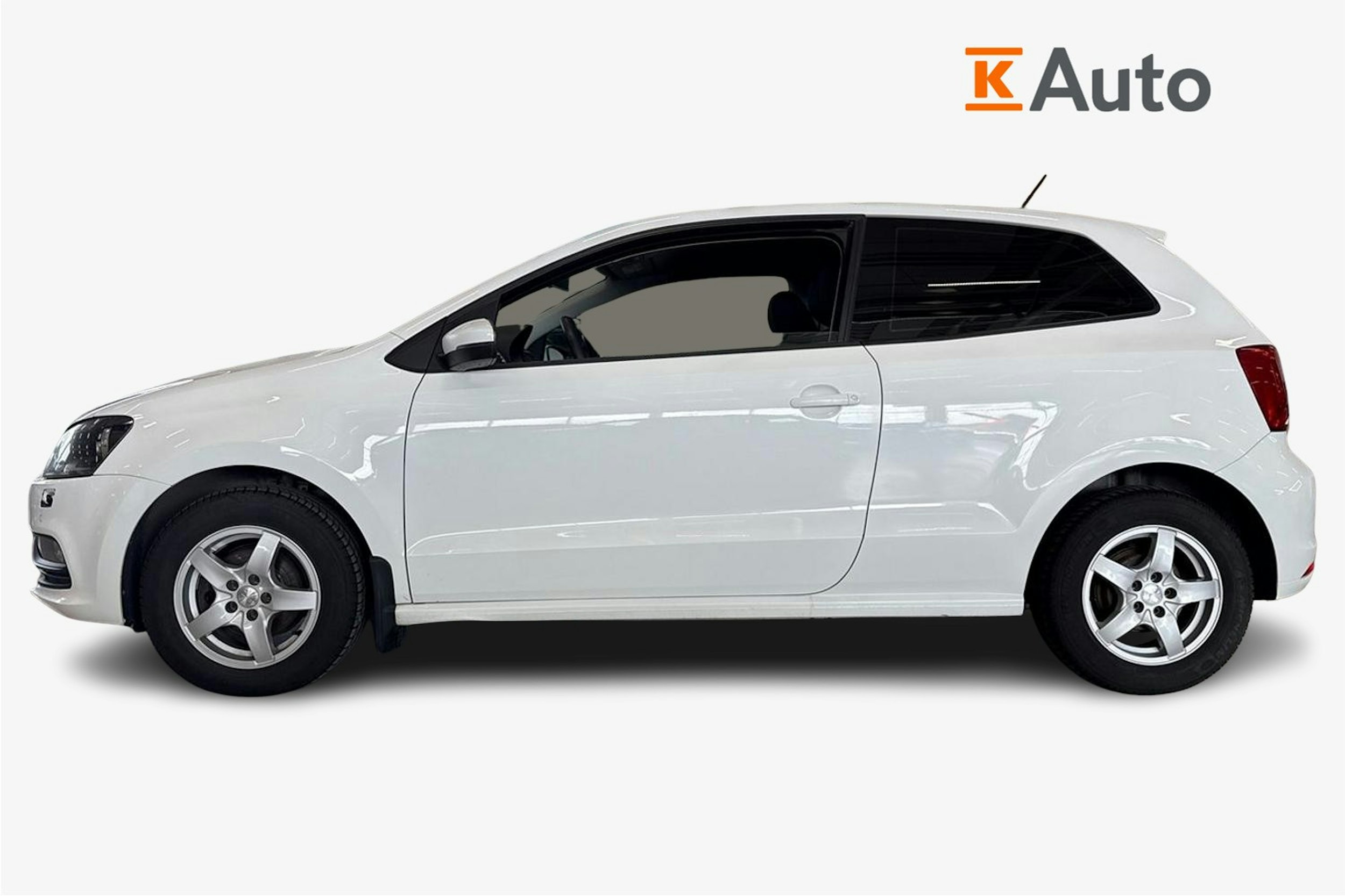 valkoinen Volkswagen Polo 2016 kuva 6.