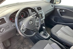 Valkoinen Volkswagen POLO 2016 kuva 3.