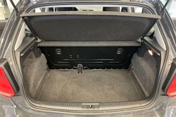 Harmaa Volkswagen POLO 2017 kuva 14.