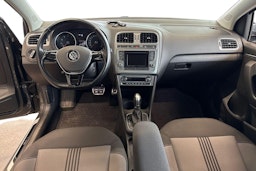 harmaa Volkswagen Polo 2017 kuva 9.