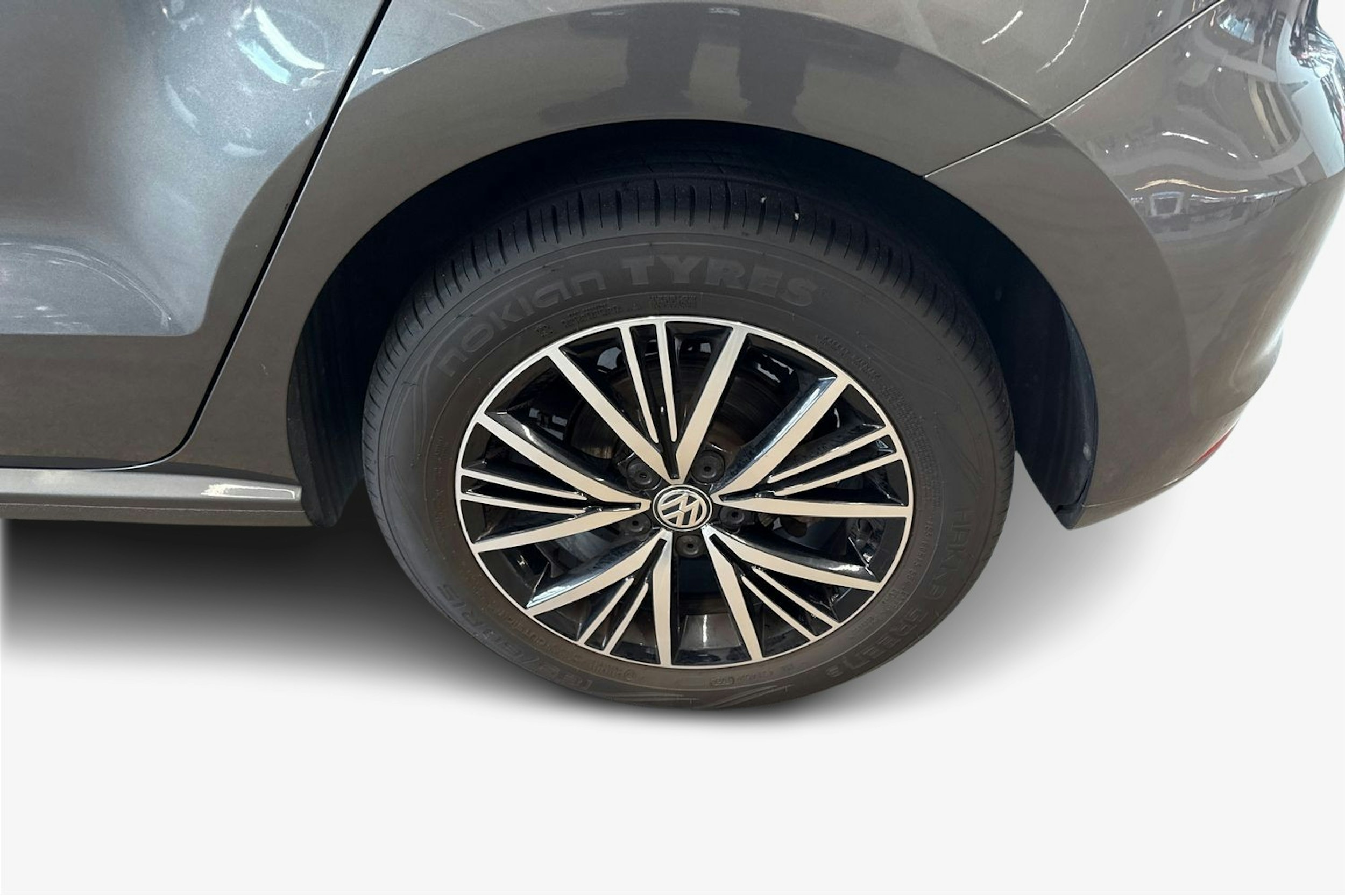 harmaa Volkswagen Polo 2017 kuva 11.