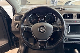 harmaa Volkswagen Polo 2017 kuva 14.