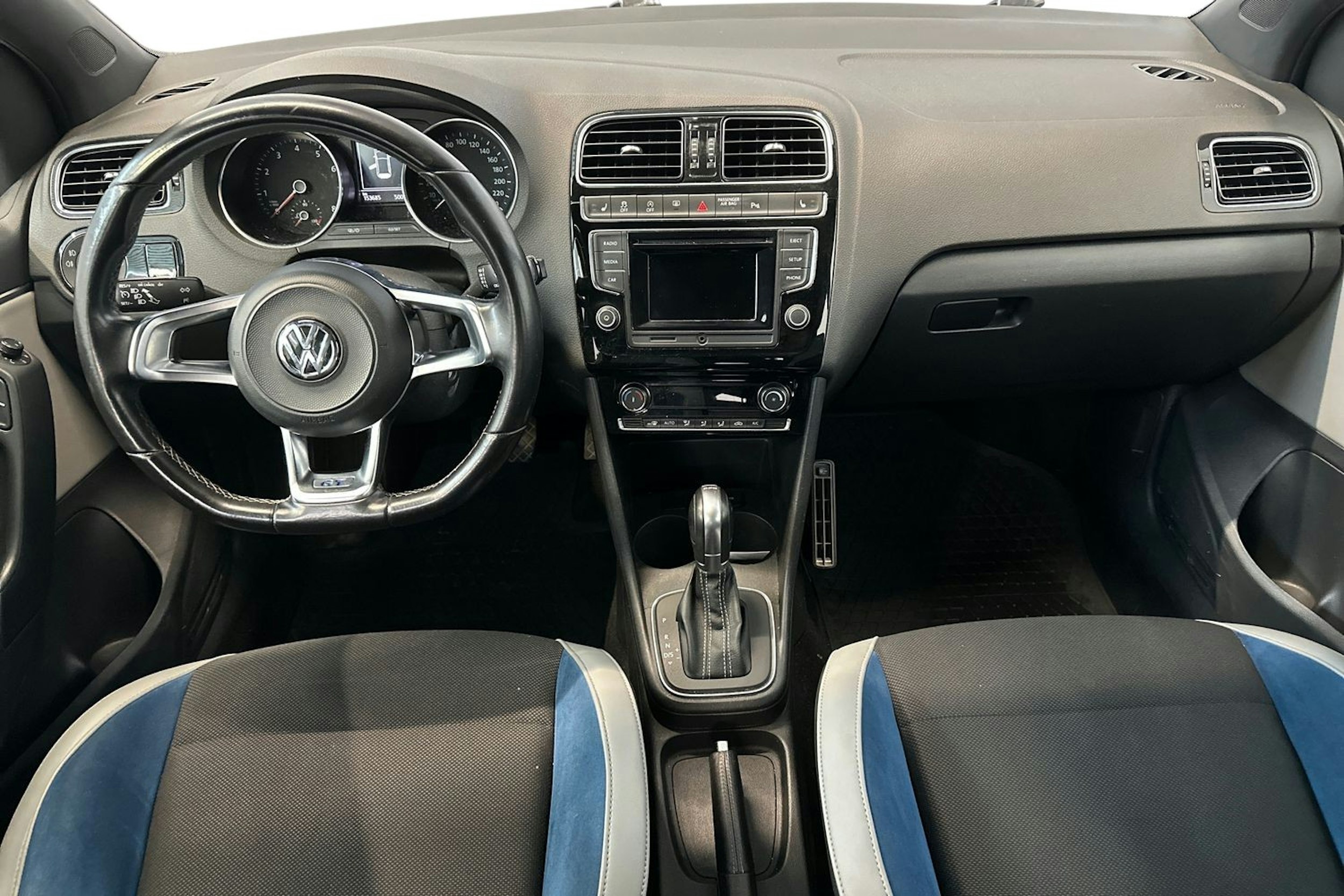 sininen Volkswagen Polo 2017 kuva 9.