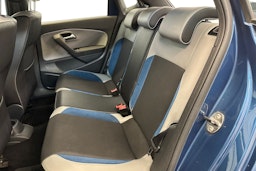 sininen Volkswagen Polo 2017 kuva 10.