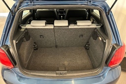 sininen Volkswagen Polo 2017 kuva 14.