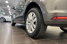 harmaa Volkswagen Polo 2017 kuva 13.