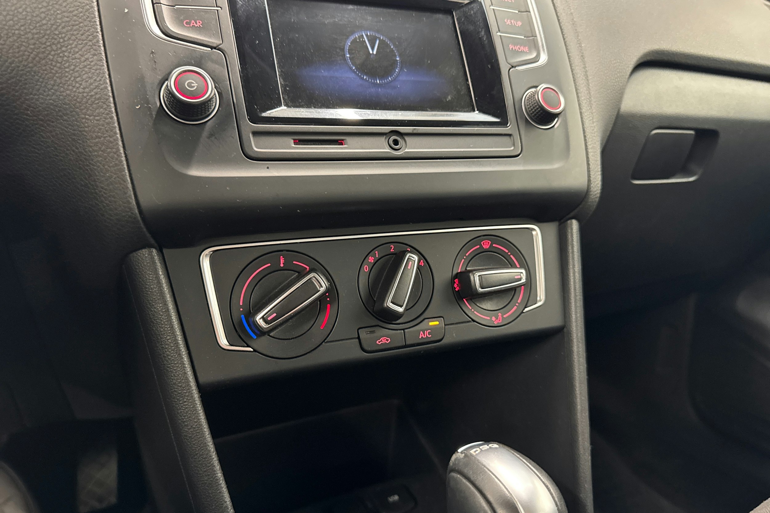 harmaa Volkswagen Polo 2017 kuva 25.