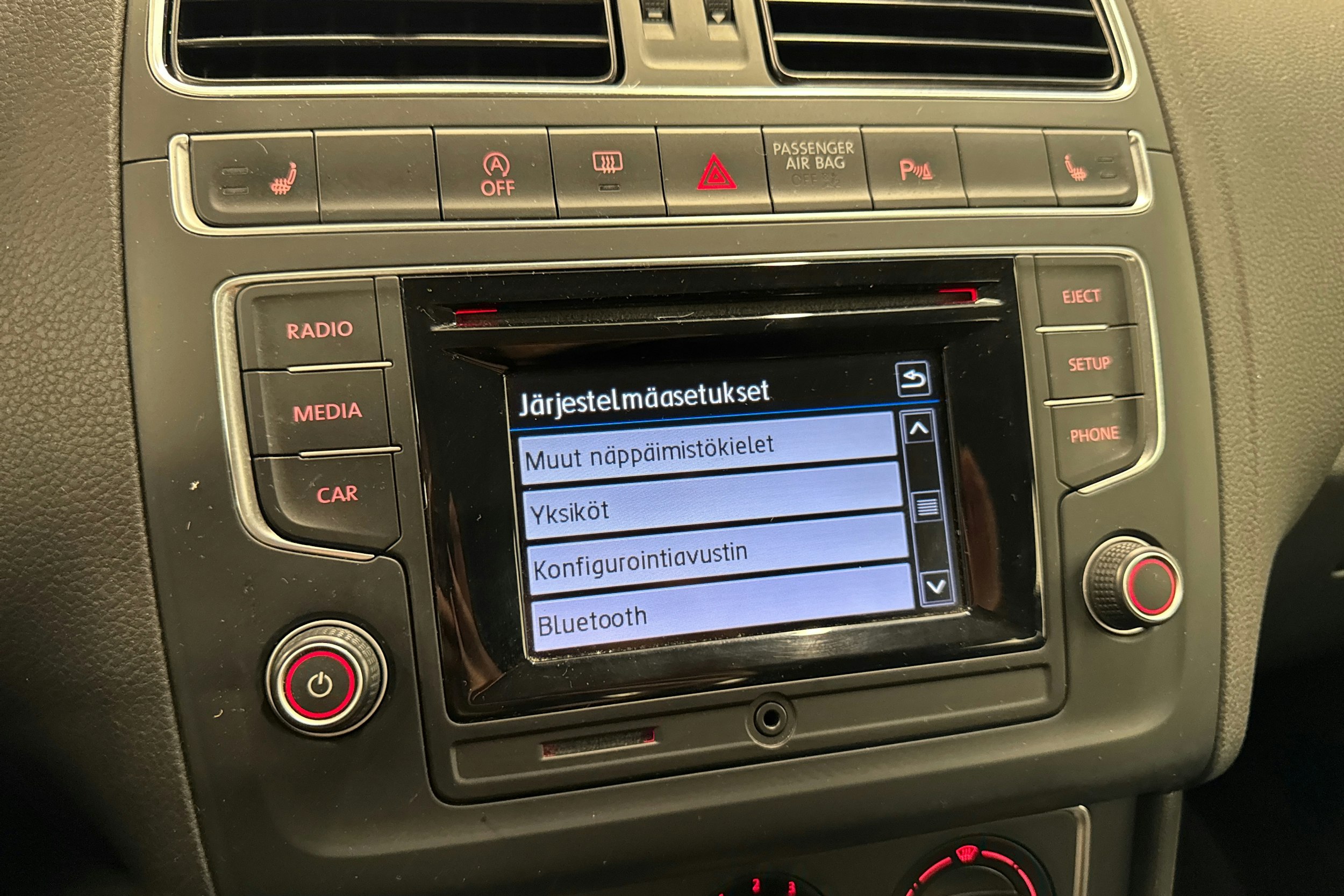 harmaa Volkswagen Polo 2017 kuva 33.
