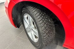 punainen Volkswagen Polo 2018 kuva 27.