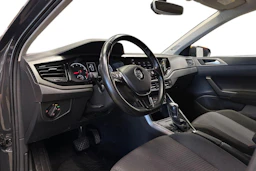 harmaa Volkswagen Polo 2018 kuva 6.