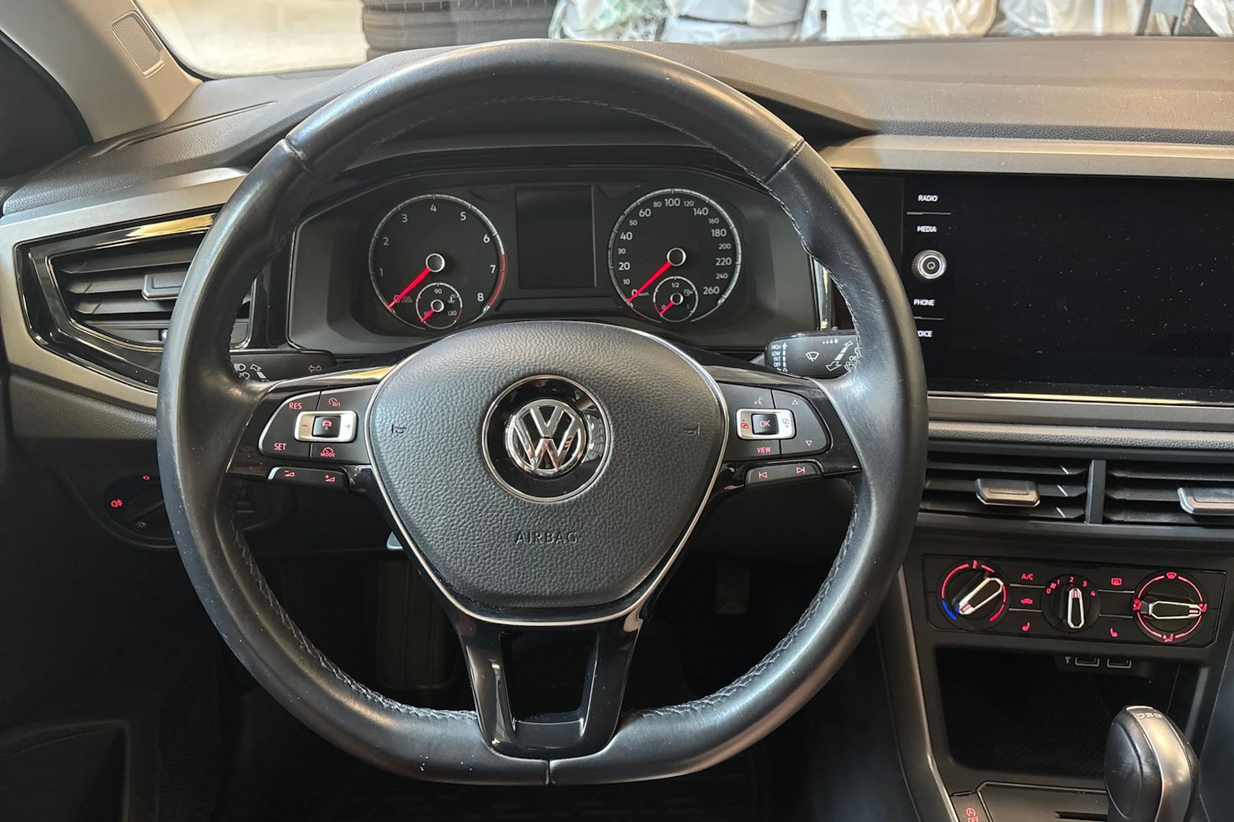 hopea Volkswagen Polo 2019 kuva 16.