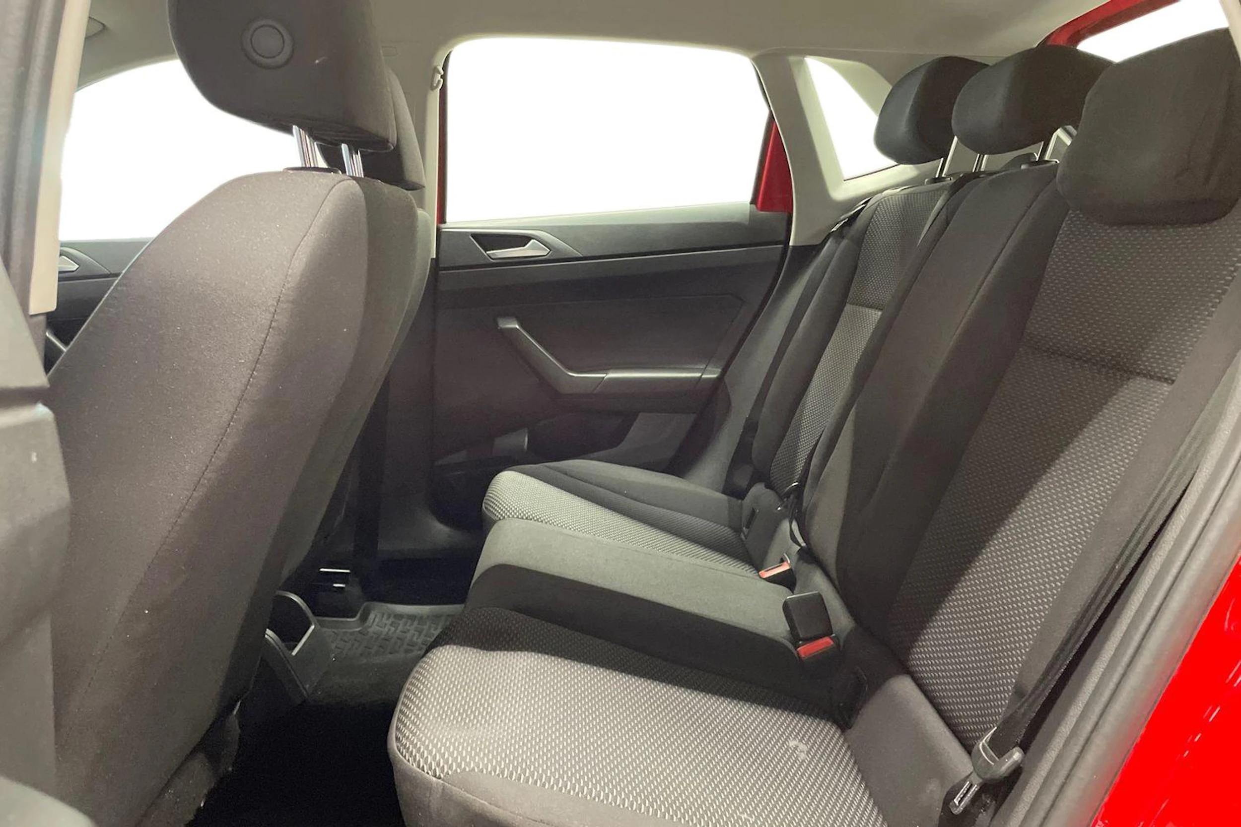 punainen Volkswagen Polo 2018 kuva 8.