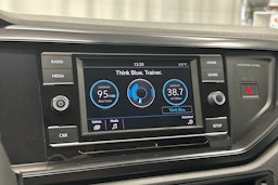 Musta Volkswagen POLO 2018 kuva 22.