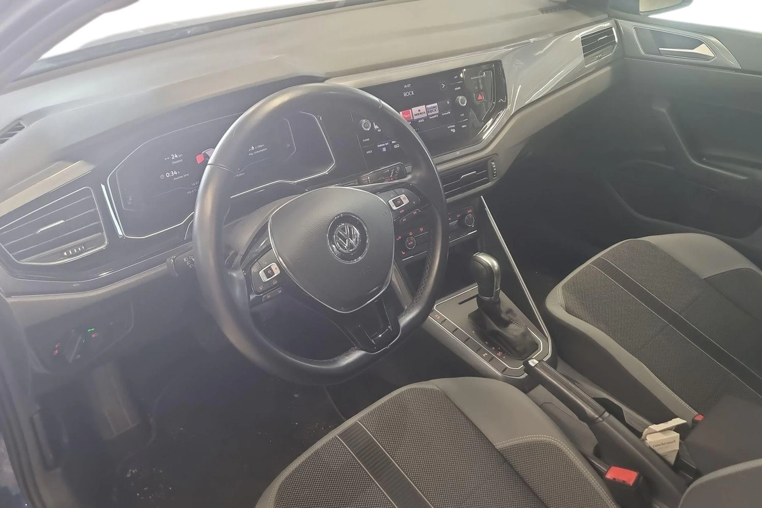 sininen Volkswagen Polo 2018 kuva 3.