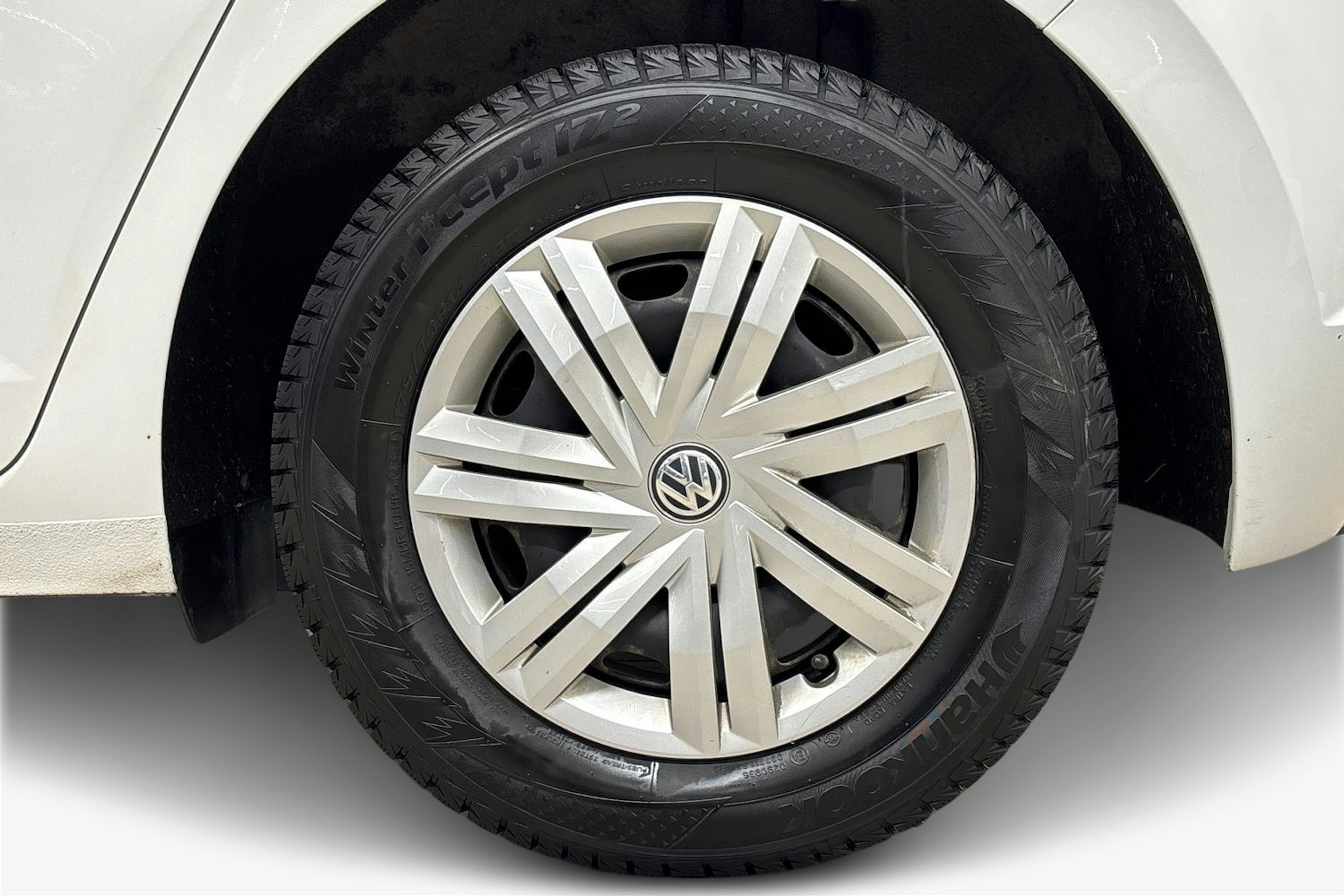 valkoinen Volkswagen Polo 2018 kuva 11.