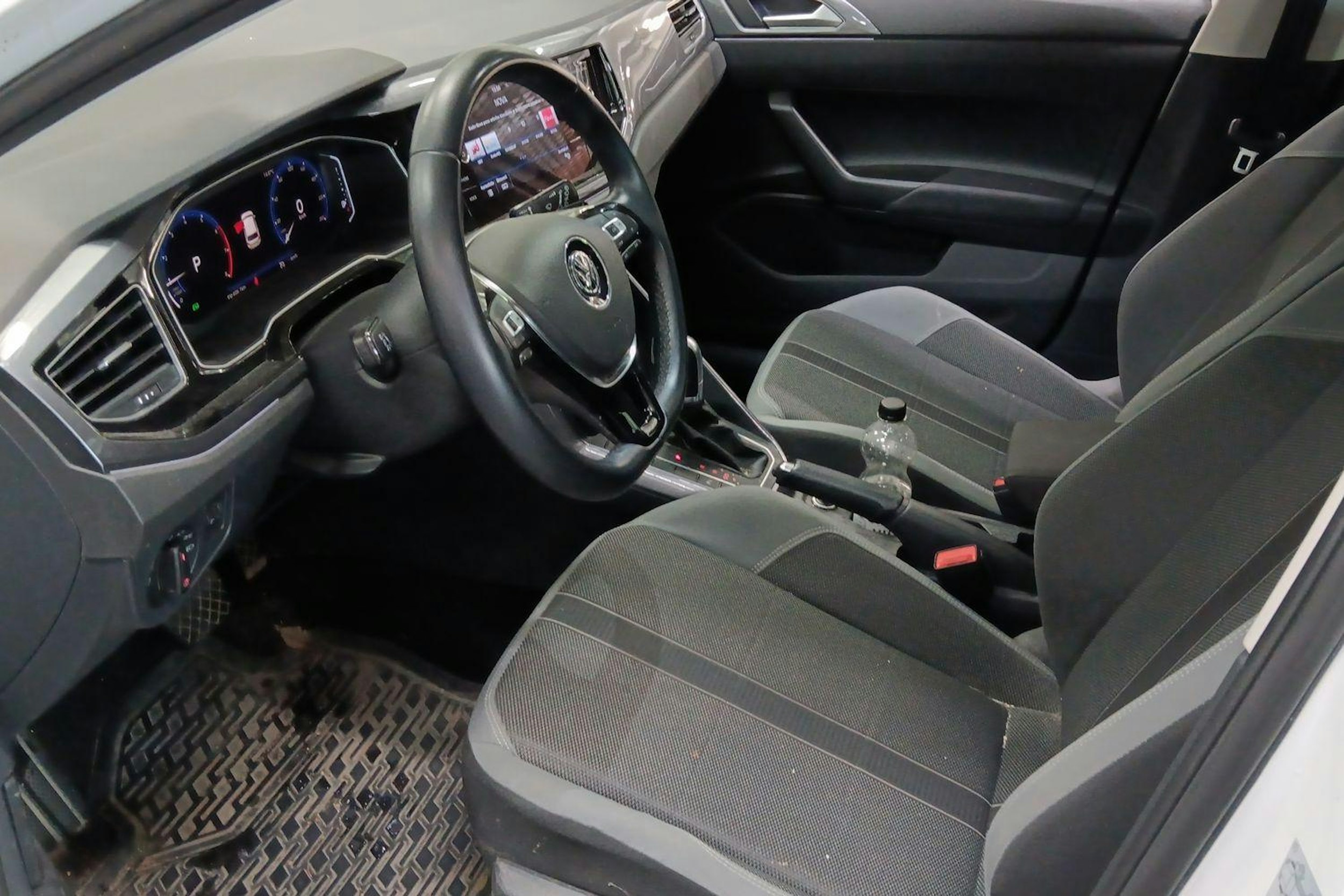valkoinen Volkswagen Polo 2018 kuva 3.
