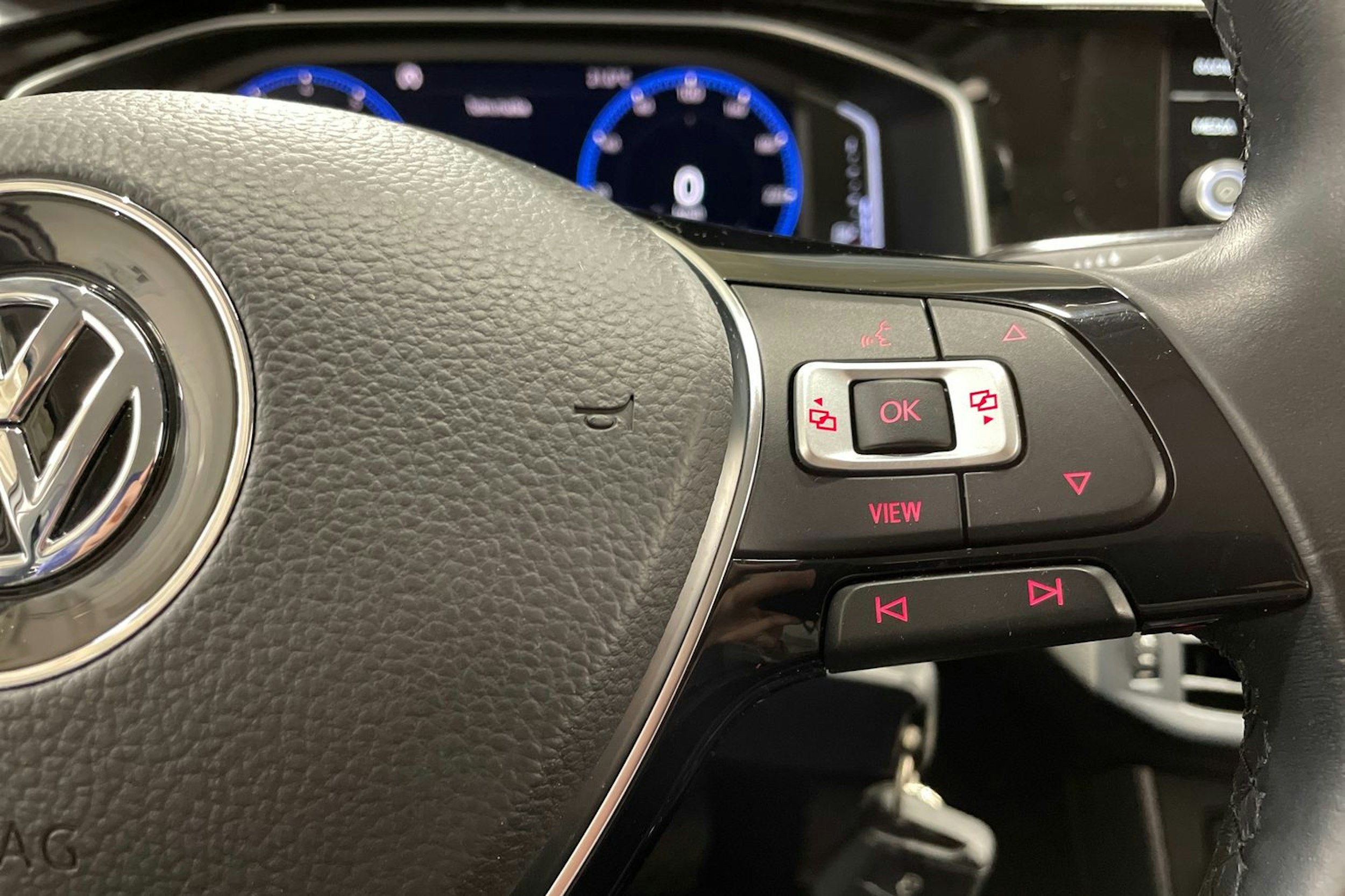 valkoinen Volkswagen Polo 2019 kuva 24.