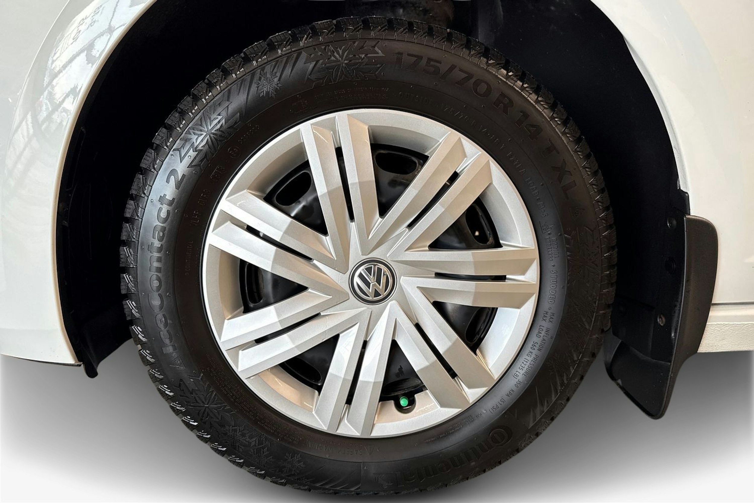 valkoinen Volkswagen Polo 2018 kuva 11.