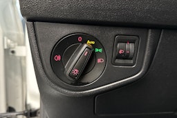 valkoinen Volkswagen Polo 2018 kuva 19.