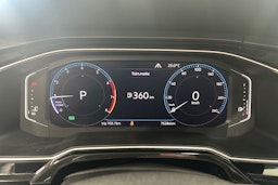 Valkoinen Volkswagen Polo 2018 kuva 17.