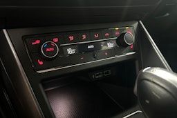 Valkoinen Volkswagen Polo 2018 kuva 25.