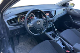 Harmaa Volkswagen POLO 2018 kuva 3.