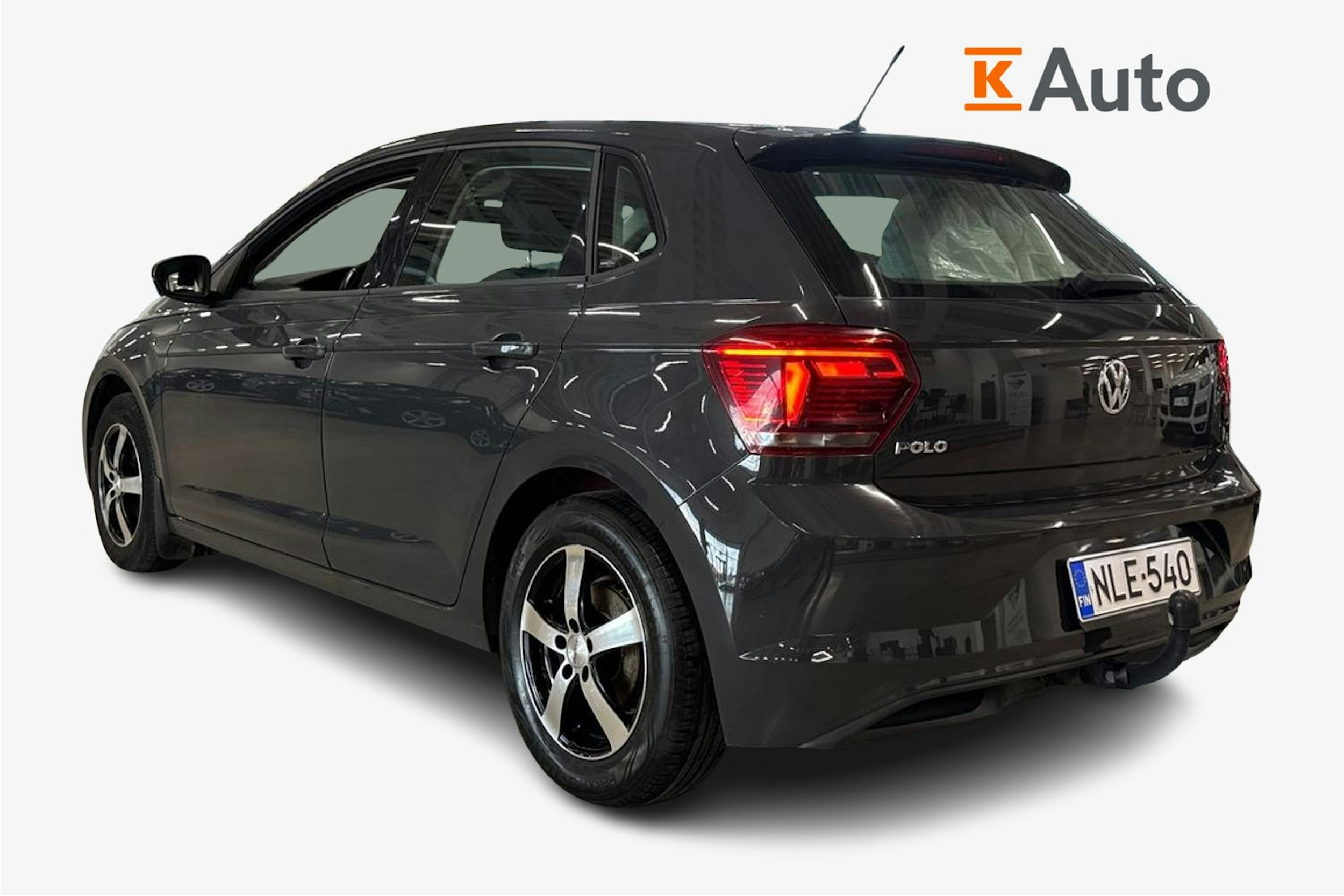 harmaa Volkswagen Polo 2018 kuva 2.
