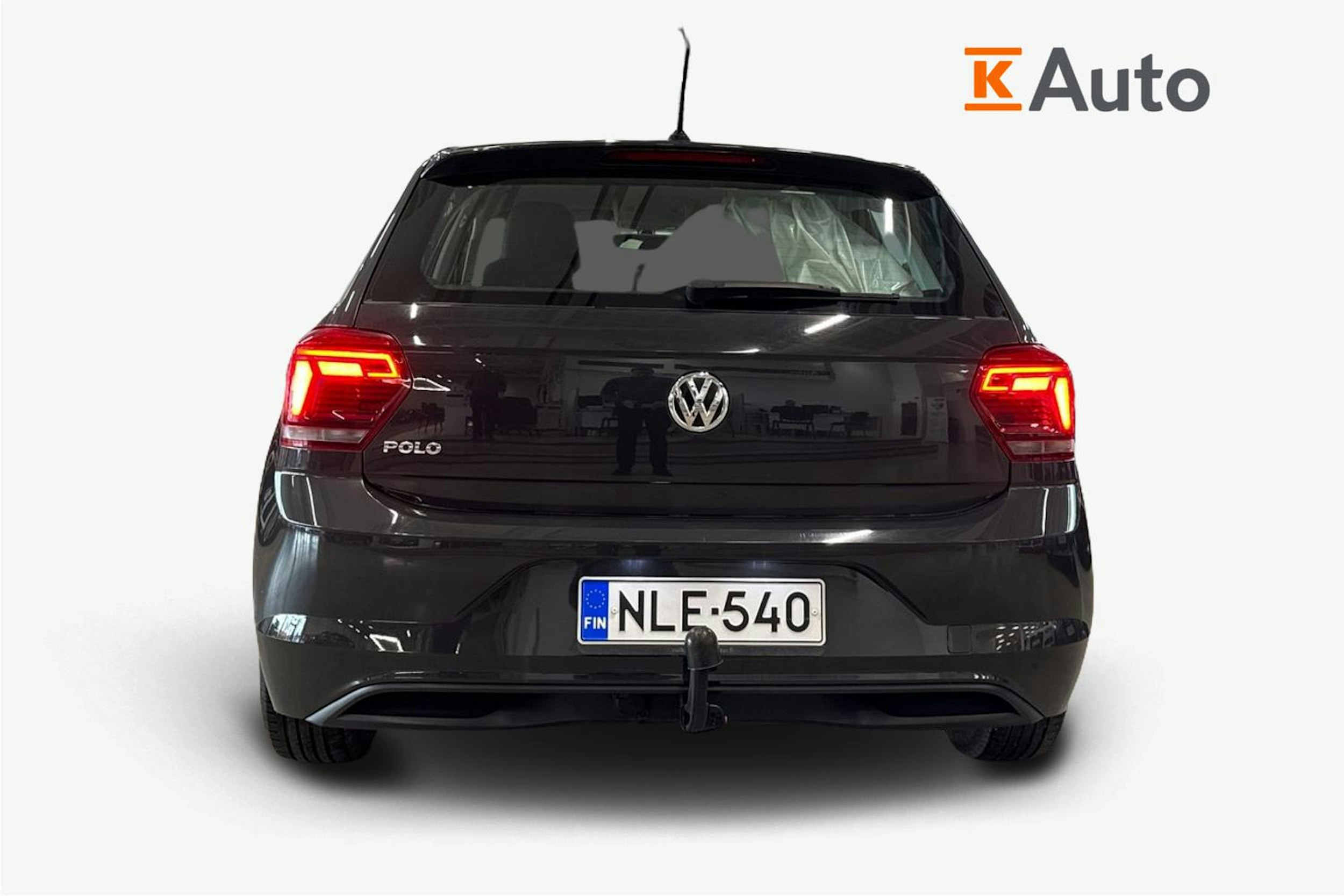 harmaa Volkswagen Polo 2018 kuva 3.