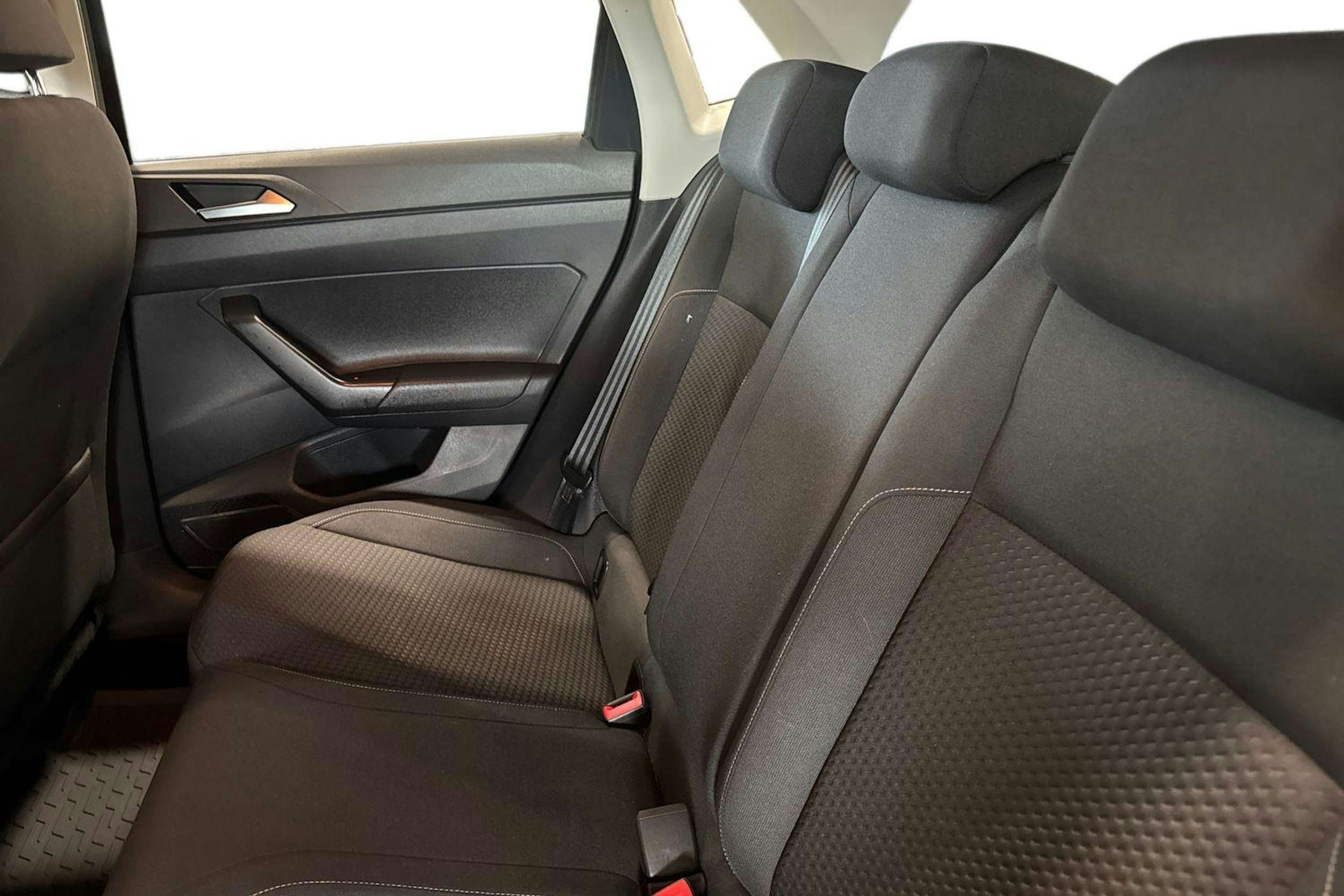 harmaa Volkswagen Polo 2018 kuva 10.