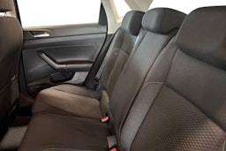 harmaa Volkswagen Polo 2018 kuva 10.