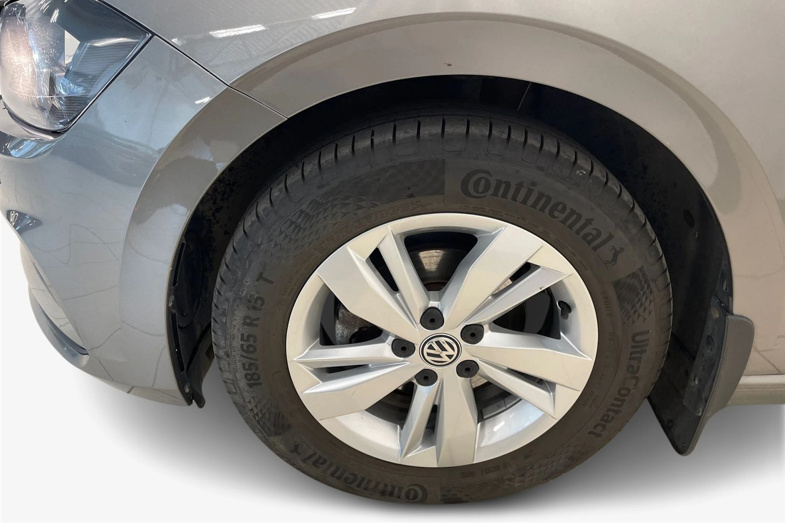 Harmaa Volkswagen POLO 2018 kuva 12.