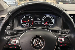 valkoinen Volkswagen Polo 2018 kuva 11.