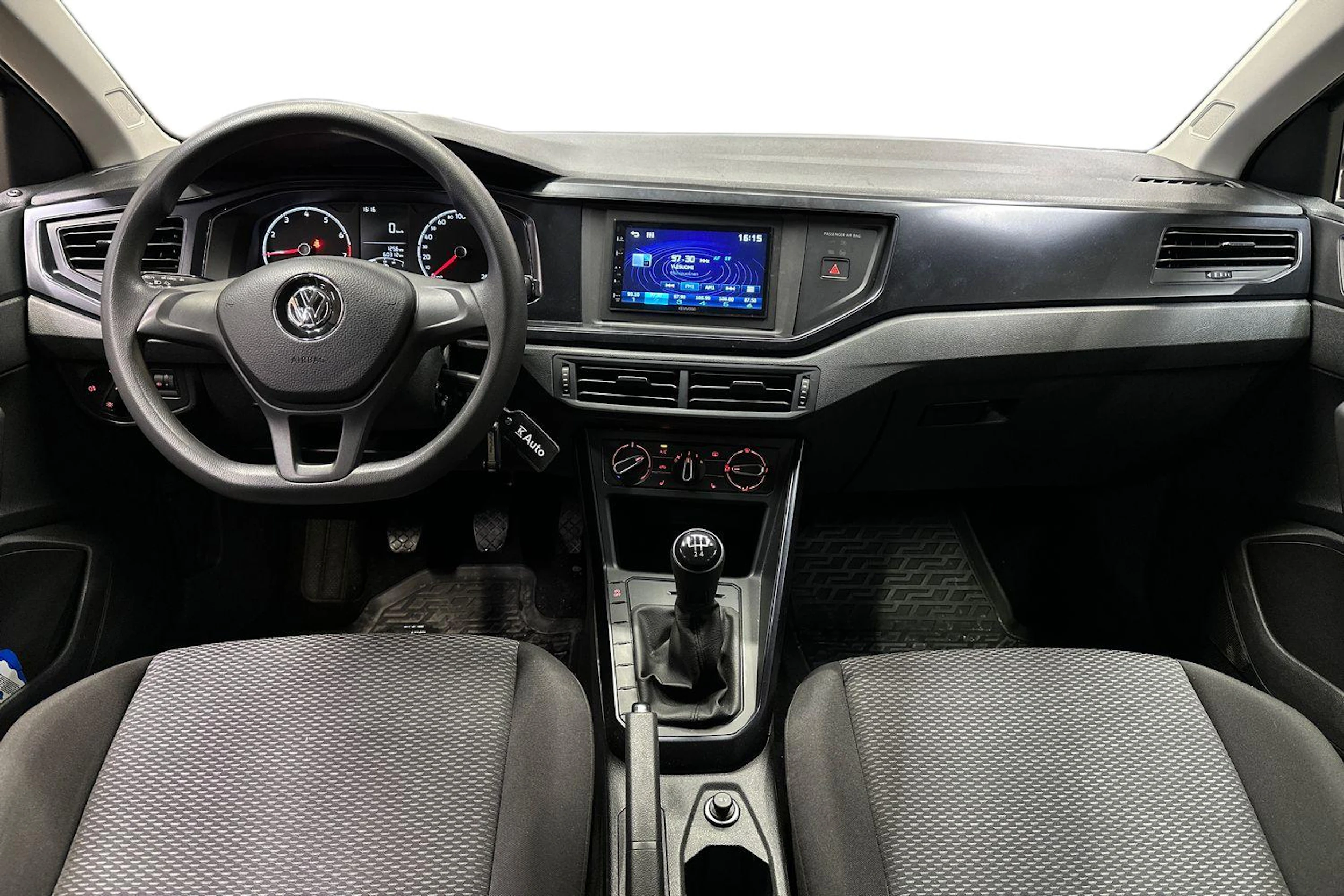 harmaa Volkswagen Polo 2018 kuva 7.