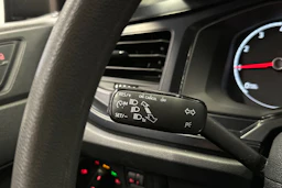 harmaa Volkswagen Polo 2018 kuva 17.