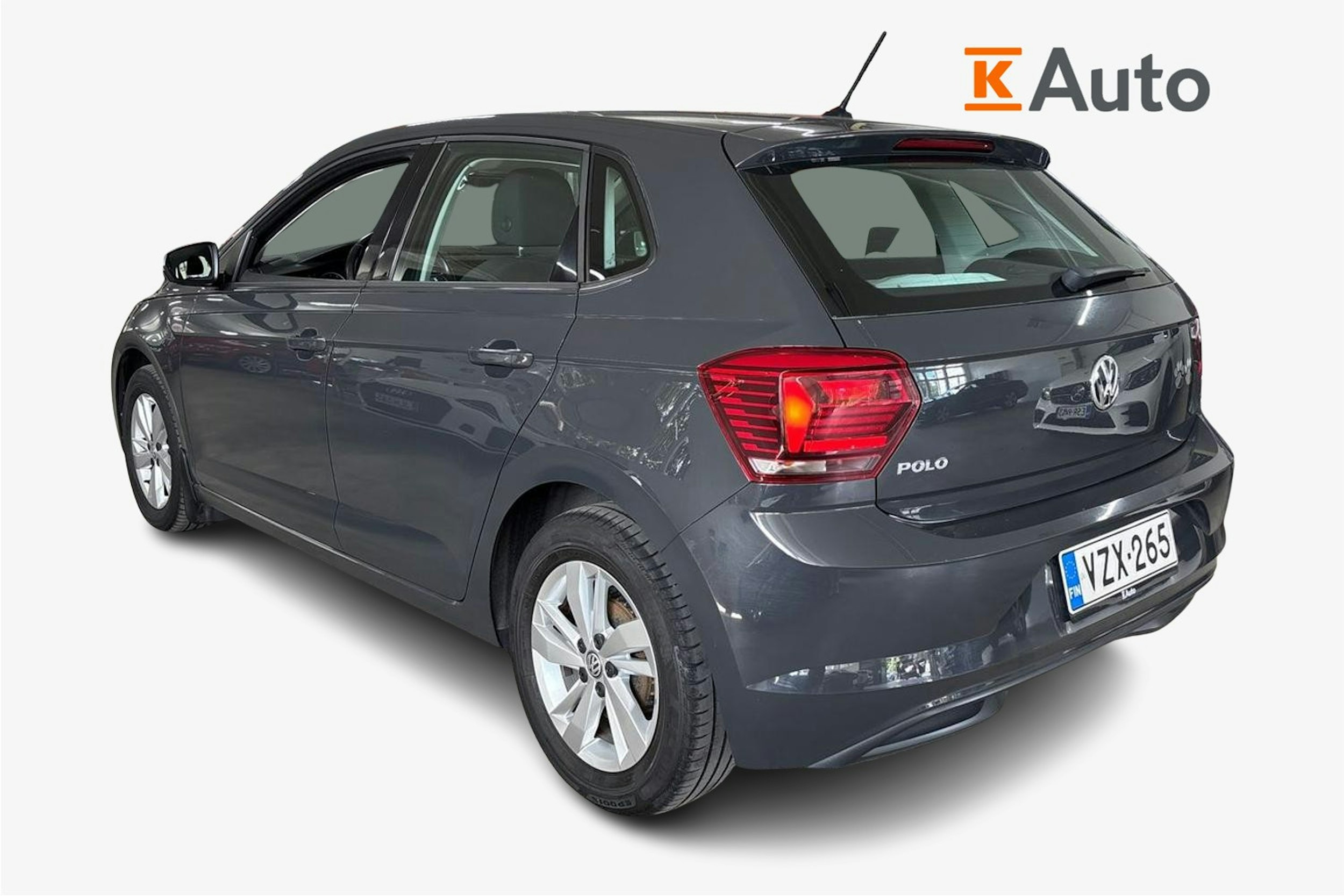 Harmaa Volkswagen POLO 2018 kuva 2.