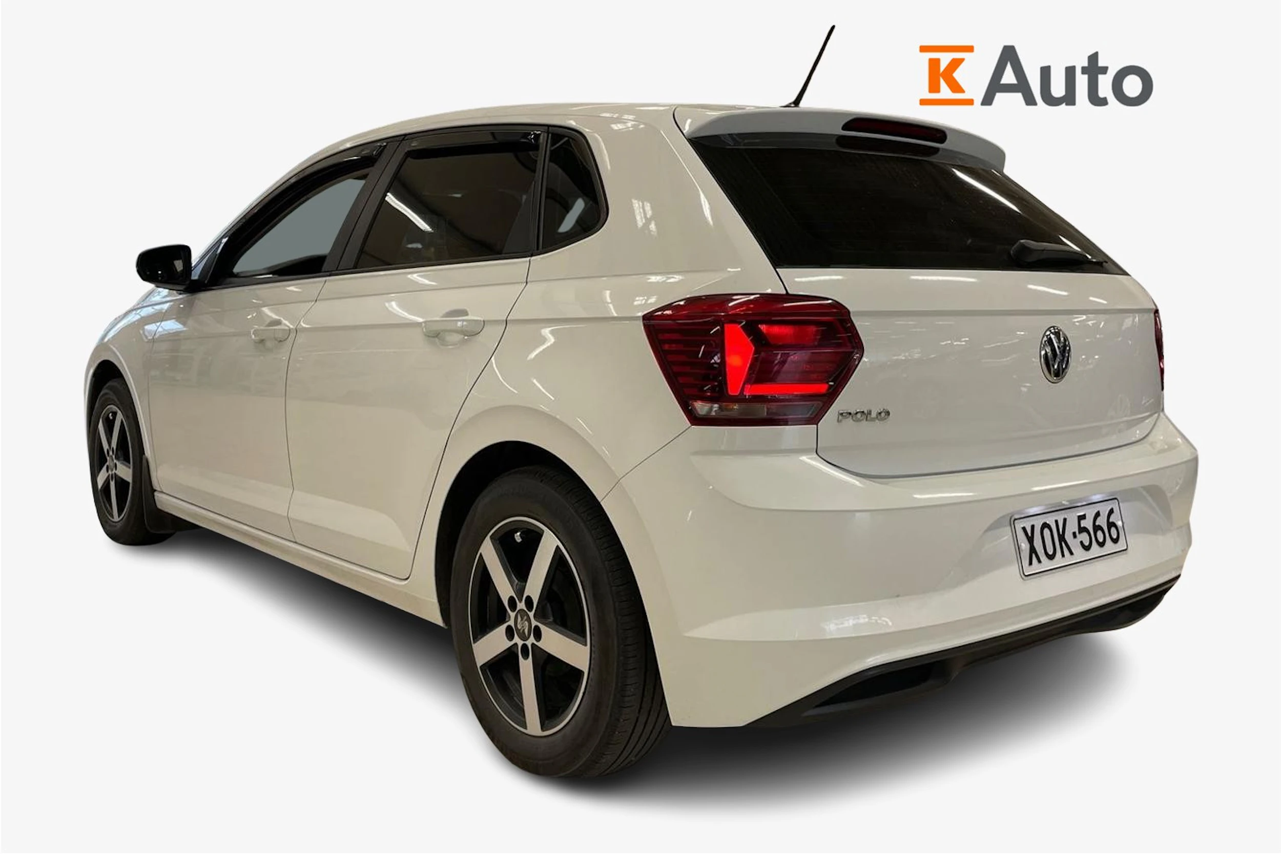 Valkoinen Volkswagen POLO 2018 kuva 2.