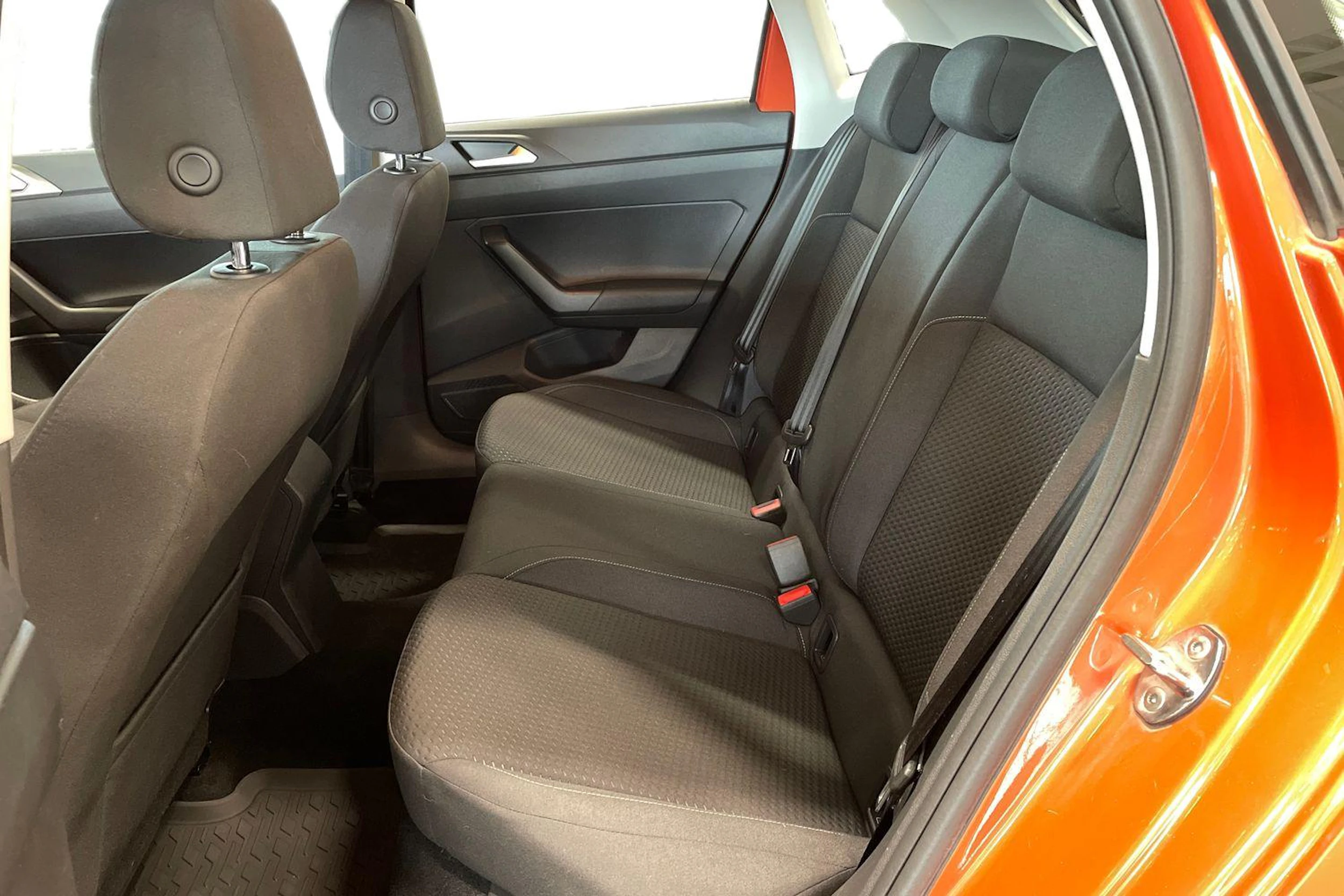 vihreä Volkswagen Polo 2018 kuva 11.