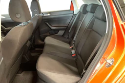 vihreä Volkswagen Polo 2018 kuva 11.