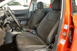 vihreä Volkswagen Polo 2018 kuva 15.