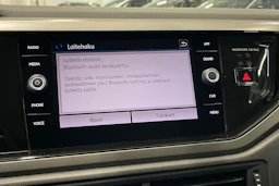 vihreä Volkswagen Polo 2018 kuva 22.