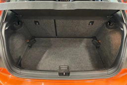 vihreä Volkswagen Polo 2018 kuva 29.