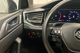 Musta Volkswagen POLO 2018 kuva 11.