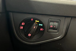 Musta Volkswagen POLO 2018 kuva 15.