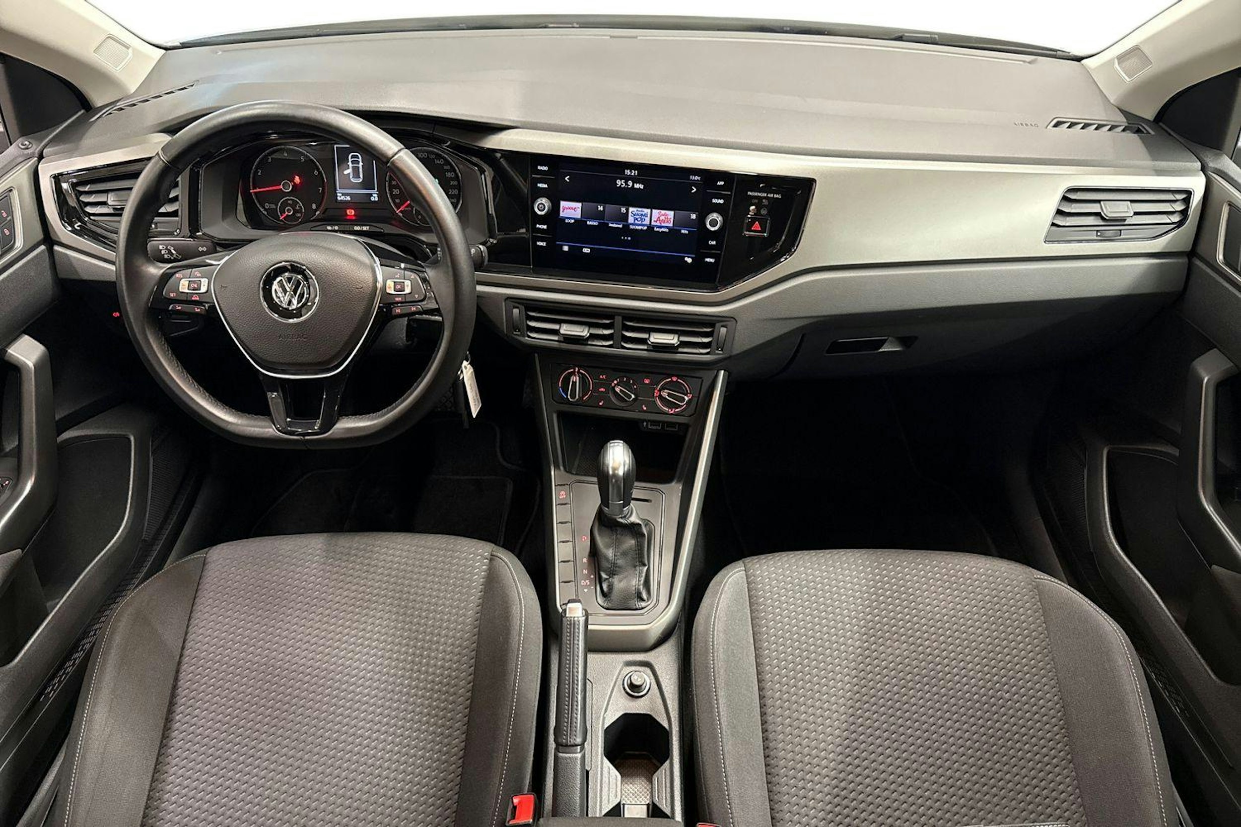 hopea Volkswagen Polo 2018 kuva 9.