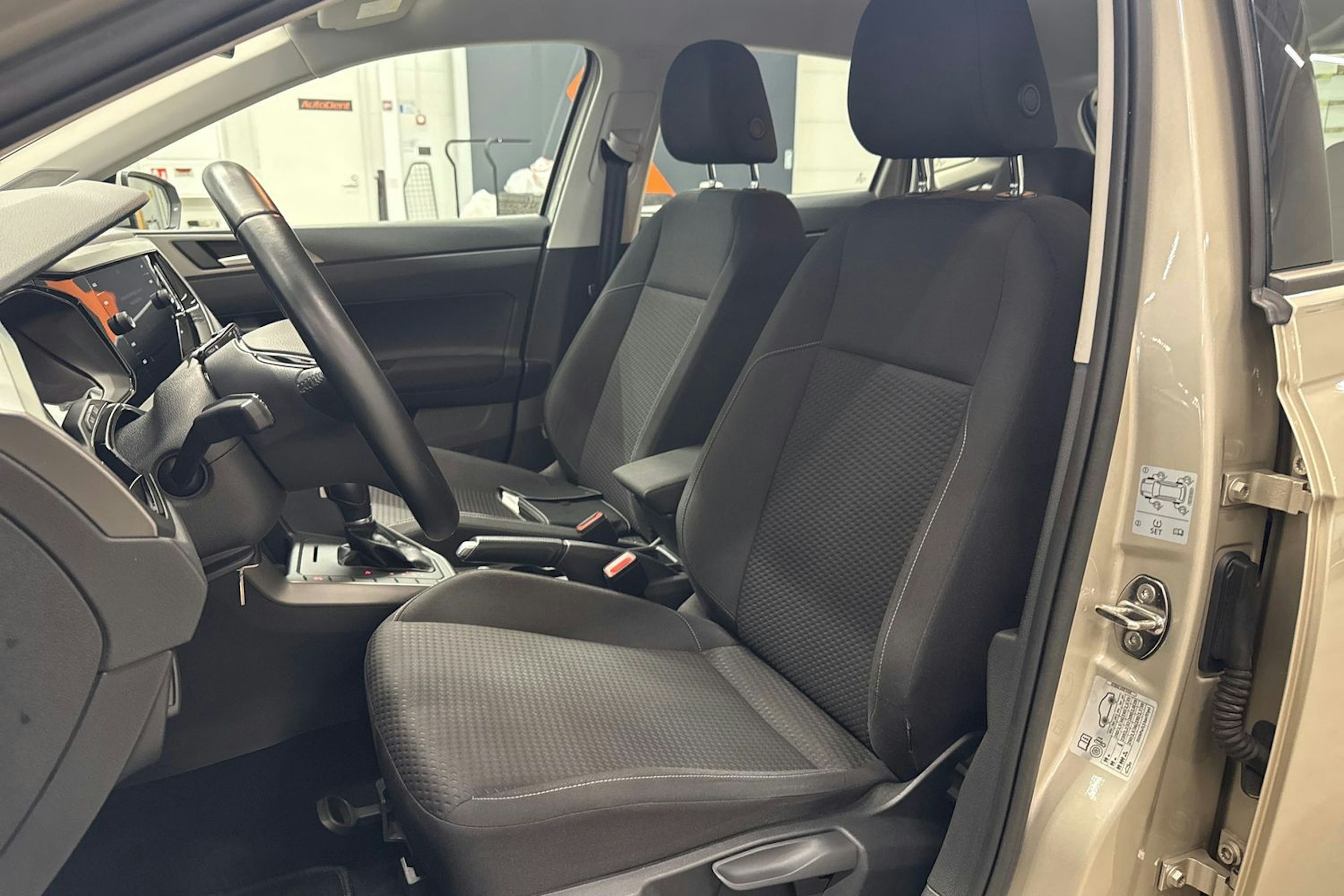 hopea Volkswagen Polo 2018 kuva 23.