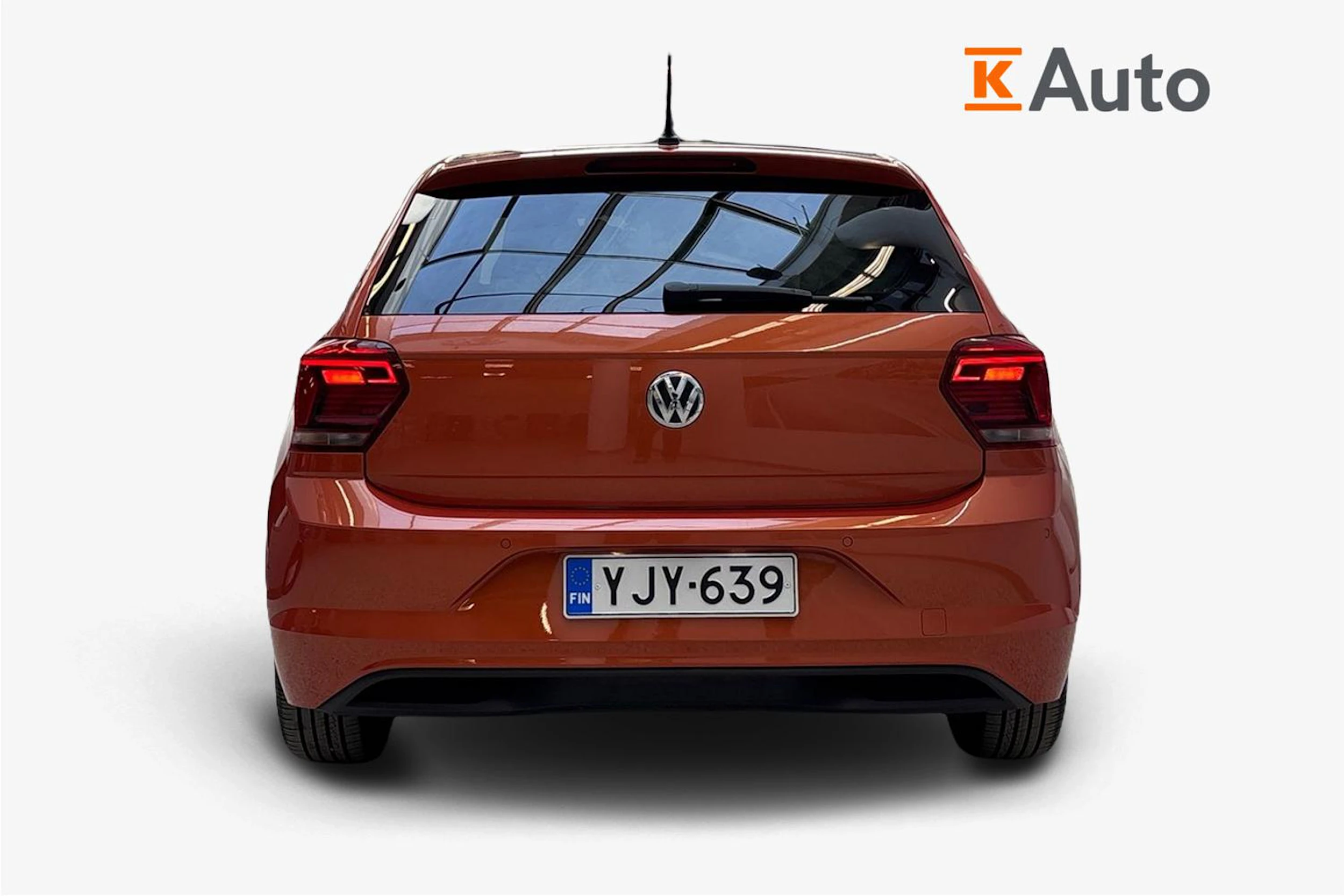 oranssi Volkswagen Polo 2018 kuva 3.