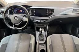 oranssi Volkswagen Polo 2018 kuva 7.
